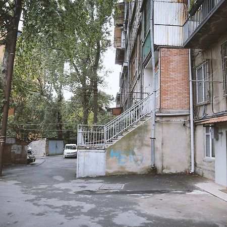 Apartment Serpoint Tbilisi Buitenkant foto